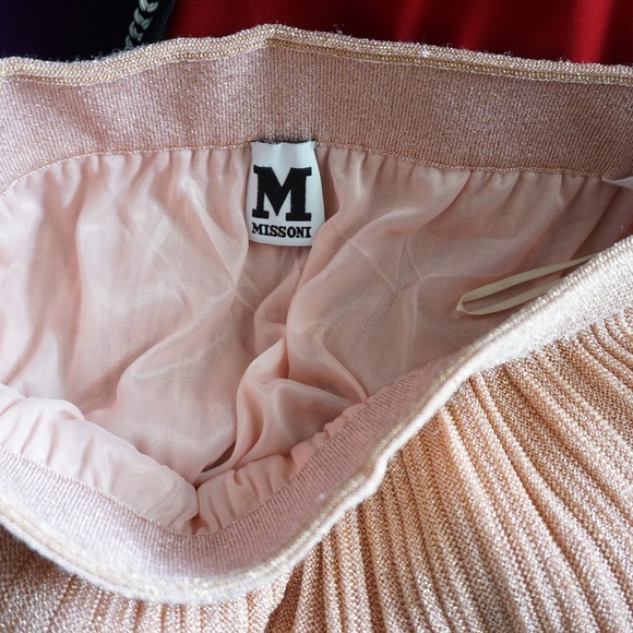 Missoni Pink Pleated Lame Knee Length Pencil Skirt - Picture 8 of 8